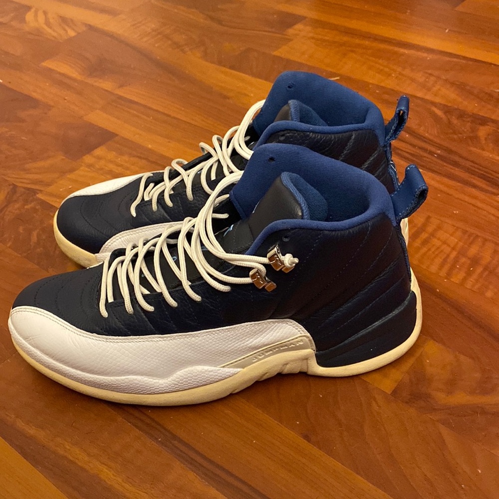 Super Rare Retro 12 obsidian blue and white